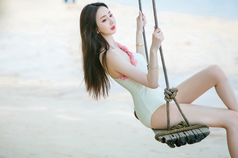 爆乳御姐于思琪海边风情诱人心魄(图29)