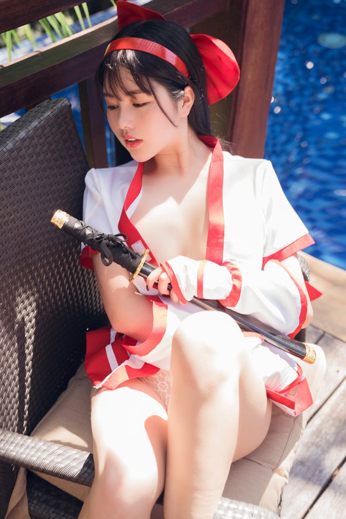 翘臀尤物露娜绝色曲线酥胸诱惑有加(图46)