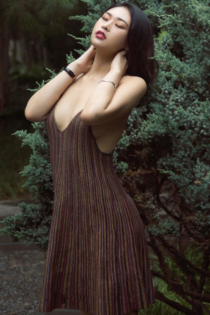 高冷贵妇果冻衣衫单薄尽显丰乳肥臀(图14)