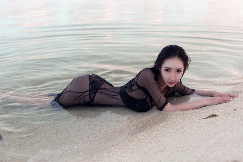 尤蜜女神尤美火爆身材魅惑美姿吸睛(图43)