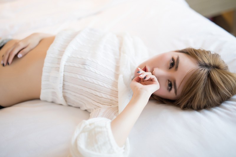 气质女神楚恬肤如凝脂让人目不转睛(图37)