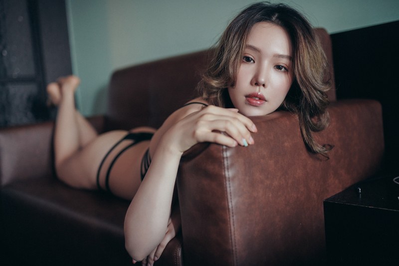 狂野女友黄乐然欲火燃心迷人娇躯尽显(图13)