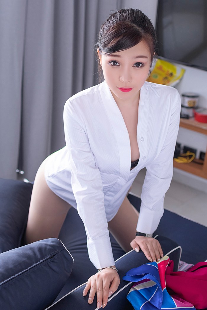 极品空姐芝芝制服诱惑白丝美腿榨干你(图23)