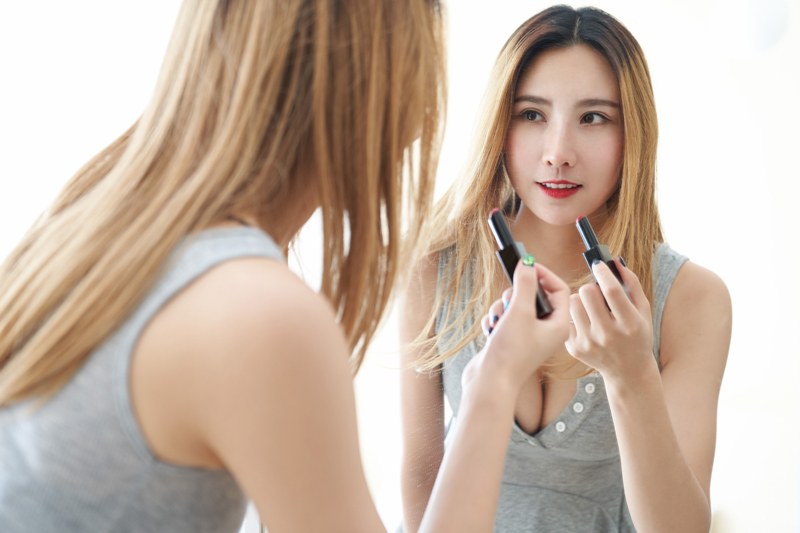 人妻梦梦轻纱覆着一对浑圆笑颜如花(图29)