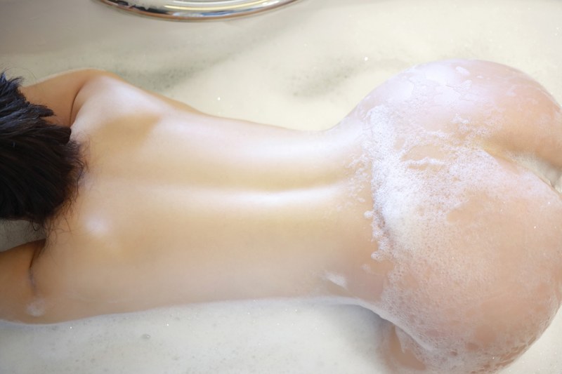 软妹程程激情泡泡浴轻拢慢捻太诱魂(图34)