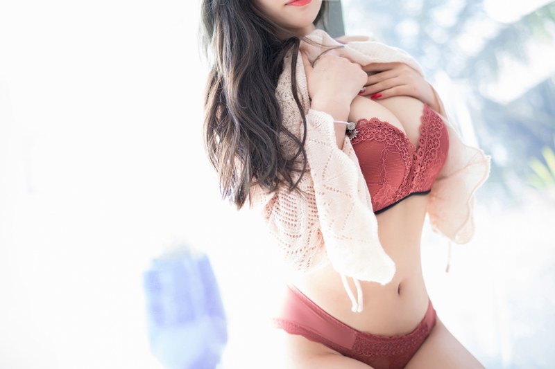 女神杨晨晨如玉肌肤傲人身姿撩动人心(图40)