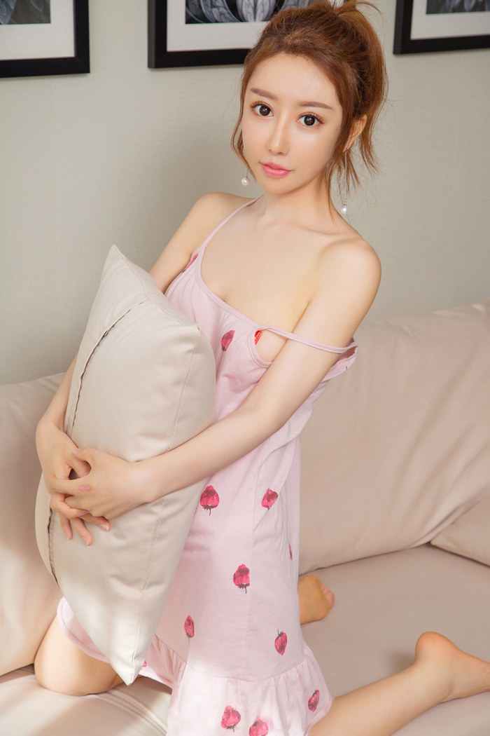 靓丽少女夏瑶如玉肌肤丰满酥胸迷人眼(图55)