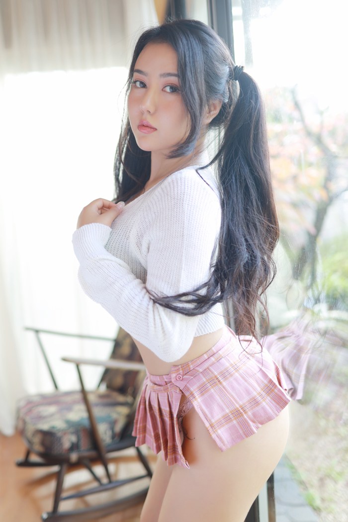 办公室女神玛鲁娜性感翘臀依然诱惑(图48)