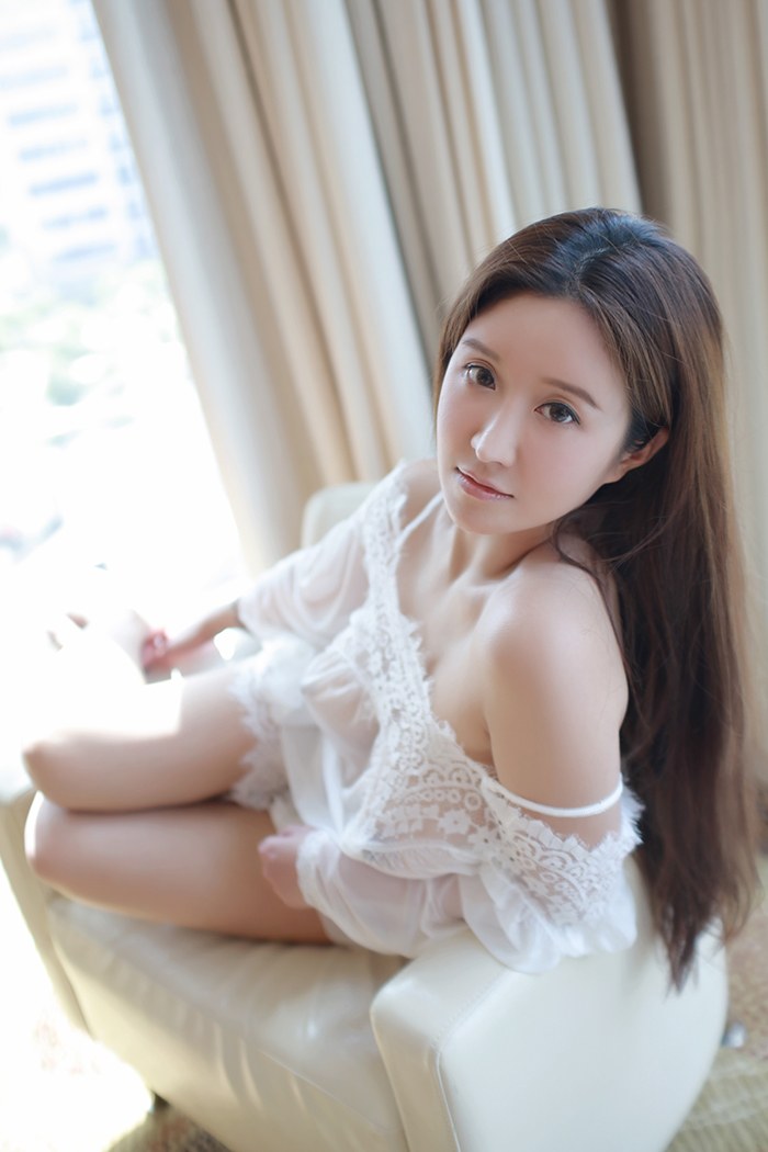 柔美人妻丰乳肥臀白净肉体分外诱人(图14)