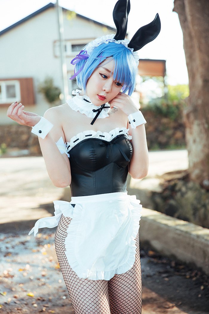 宅男女神王雨纯兔女郎装胴体惹火(图13)