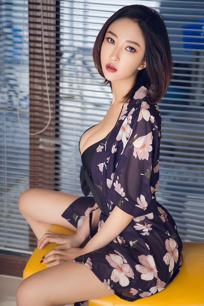 冷艳御姐栗子气场强大女神般完美身材(图22)