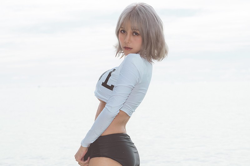 性感少女夏美酱海岛沙滩外露养眼巨乳(图39)