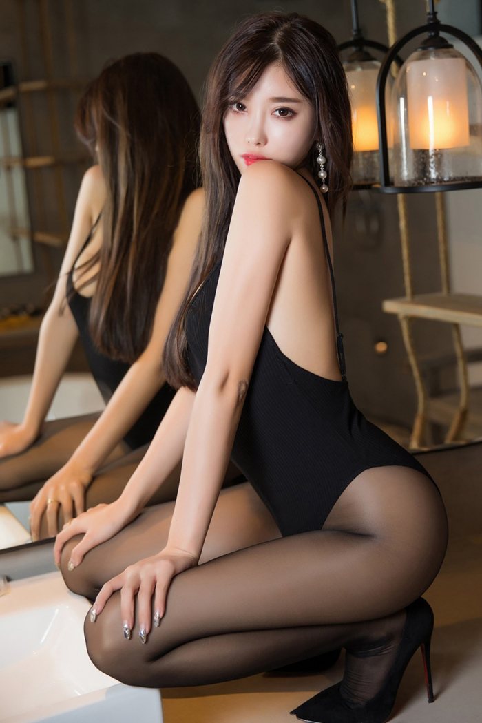 黑丝美女杨晨晨风情万种姿势撩人(图36)