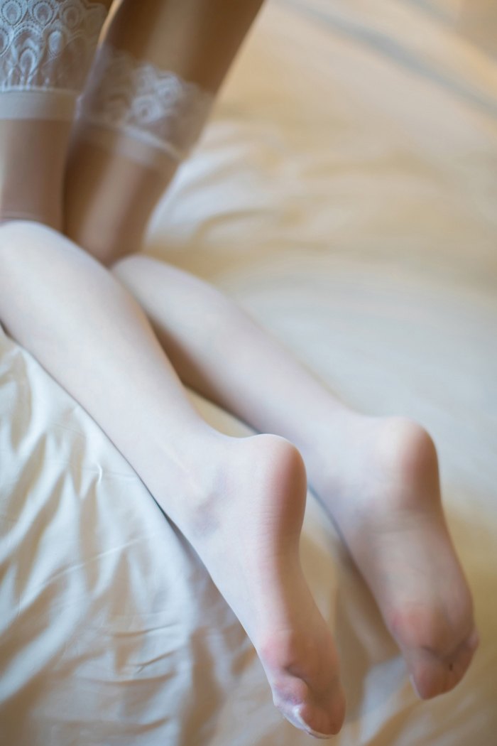 国民女神周于希性感白丝撩人无形(图21)